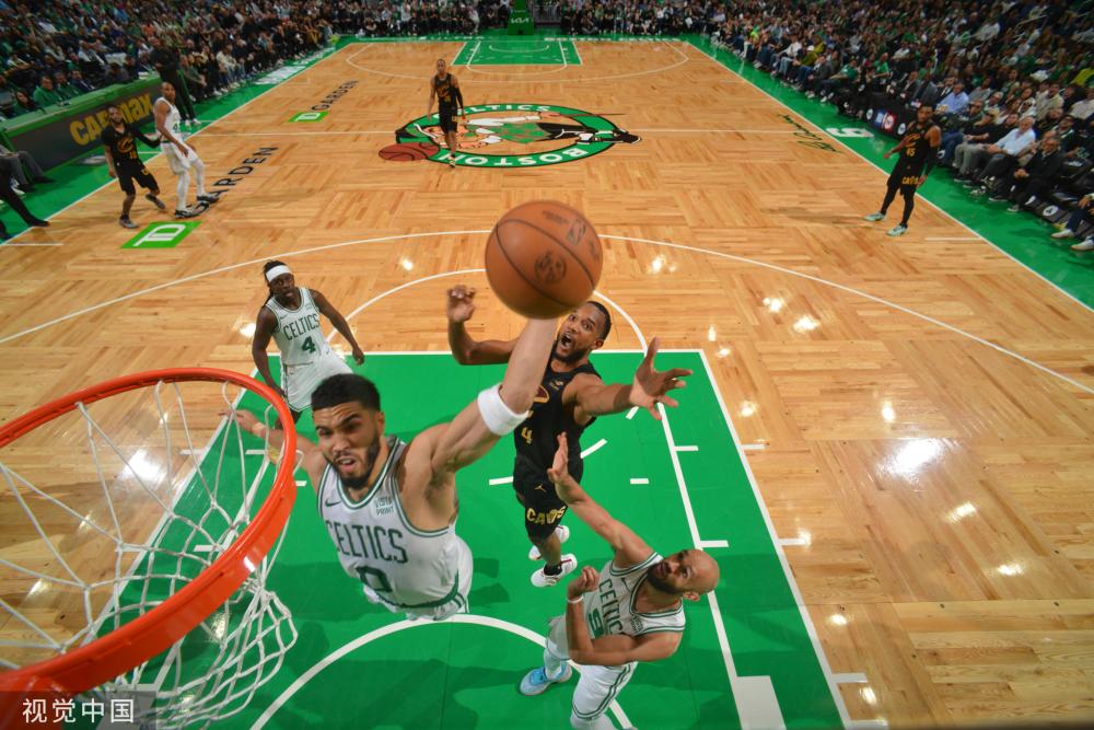 胜利与荣耀 胜利与荣耀